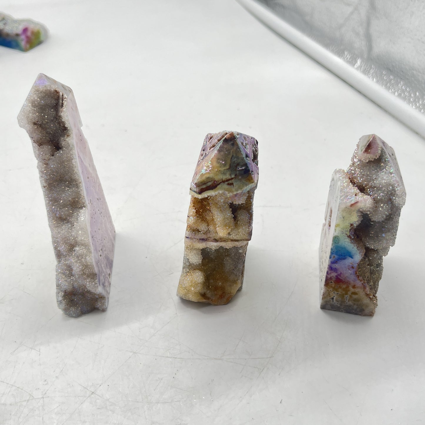 Natural High Quality Crystal Points, Healing Crystal Electroplated Zinc Ore Pillars Purple Glitter Home Decor