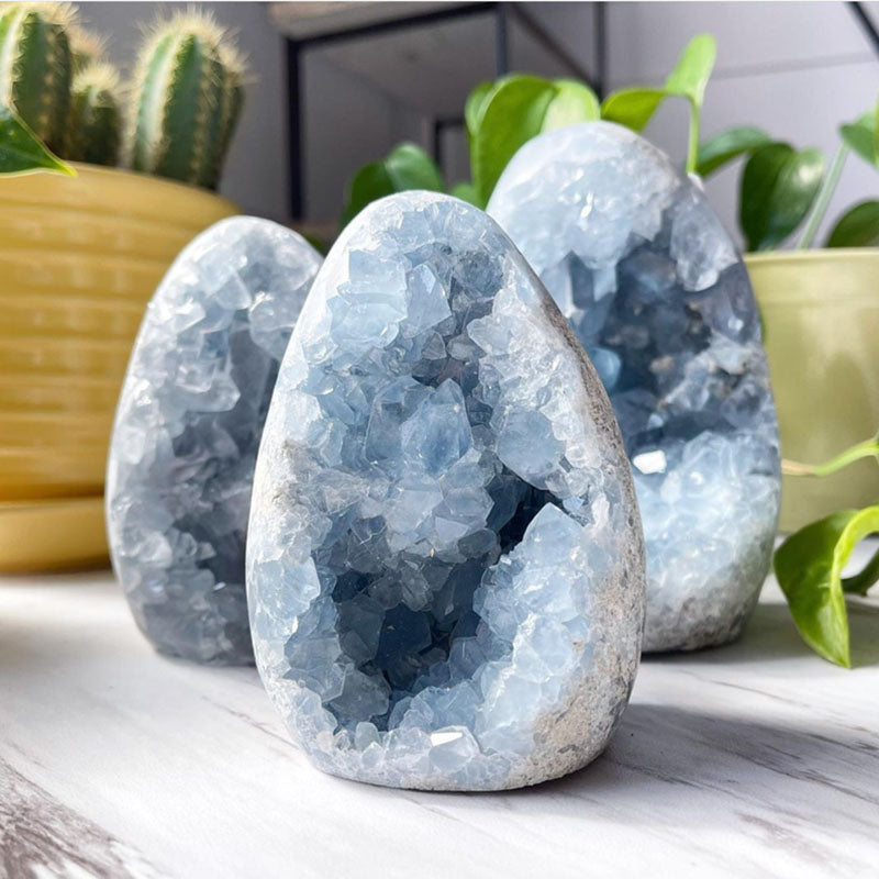 Wholesale High Quality Natural Blue Celestite Cluster Raw Crystal Blue Celestite Geode Druzy